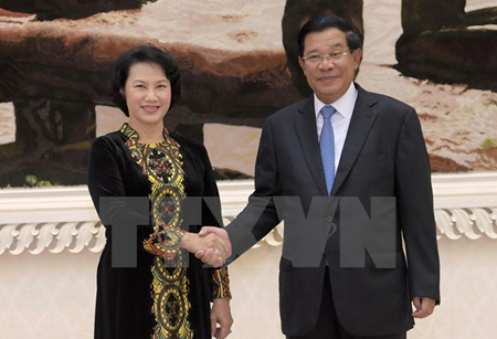 Chủ tịch Quốc hội Nguyễn Thị Kim Ngân hội kiến Thủ tướng Chính phủ Hoàng gia Campuchia Samdech Hunsen.